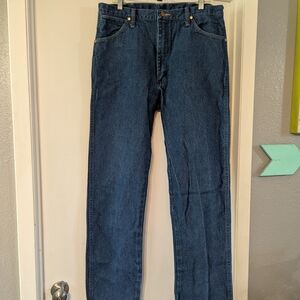 Wrangler Men's Deep Blue Straight Jeans